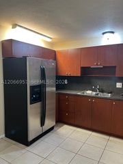 7721 SW 10th Ct D, North Lauderdale, FL 33068