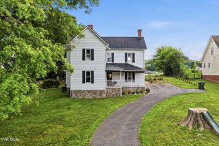 250 Five Oaks Road, Jonesborough, TN 37659
