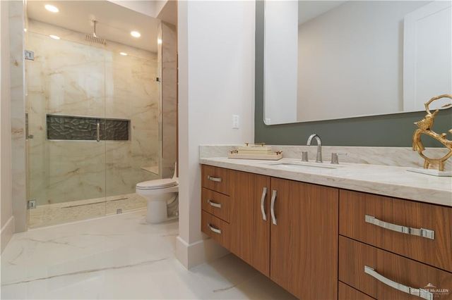 5908 Oriole Avenue, Mcallen, TX 78501