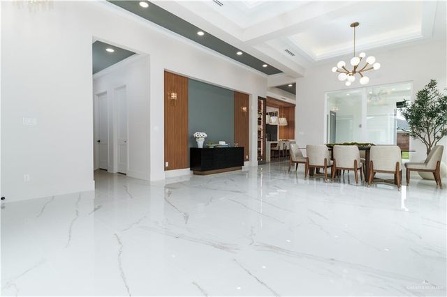 5908 Oriole Avenue, Mcallen, TX 78501