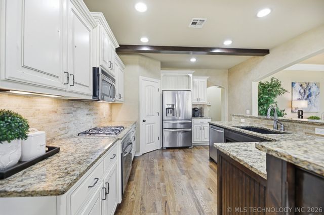 4716 S 167th East Place, Tulsa, OK 74134