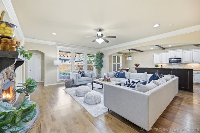 4716 S 167th East Place, Tulsa, OK 74134