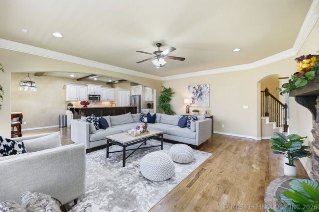 4716 S 167th East Place, Tulsa, OK 74134