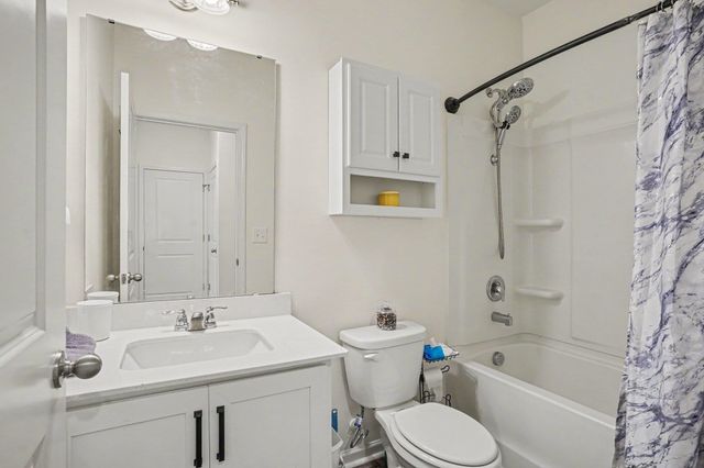161 Linares St., Loris, SC 29569