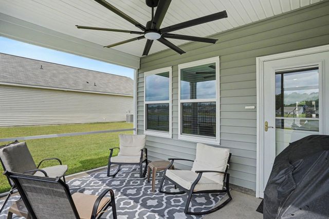 161 Linares St., Loris, SC 29569