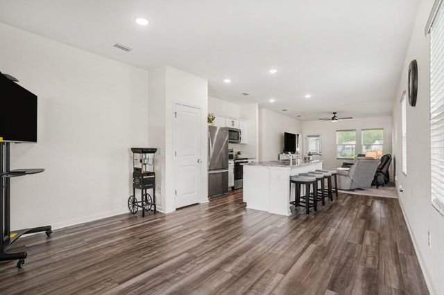 161 Linares St., Loris, SC 29569