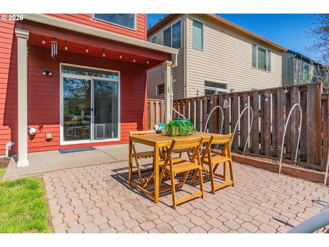 20760 Sw ROSEMOUNT St, Beaverton, OR 97078