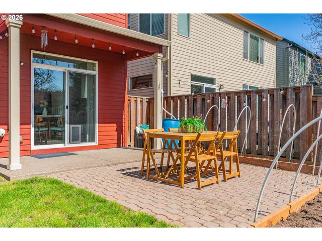 20760 Sw ROSEMOUNT St, Beaverton, OR 97078