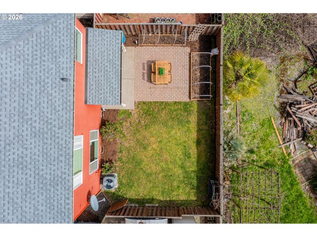 20760 Sw ROSEMOUNT St, Beaverton, OR 97078