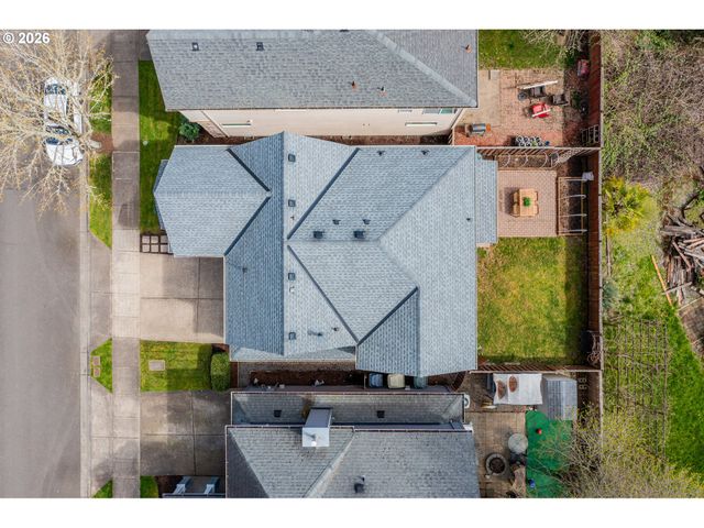 20760 Sw ROSEMOUNT St, Beaverton, OR 97078