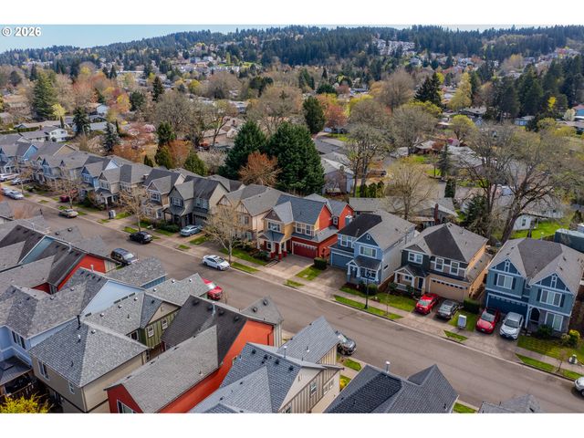 20760 Sw ROSEMOUNT St, Beaverton, OR 97078