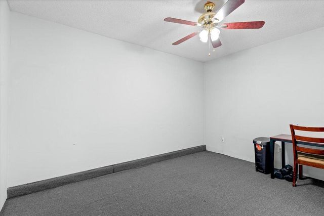 942 John Wayne Circle, Fort Walton Beach, FL 32547