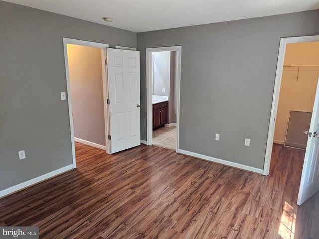 136 CHECKO, Martinsburg, WV 25401
