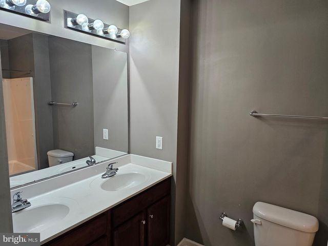 136 CHECKO, Martinsburg, WV 25401