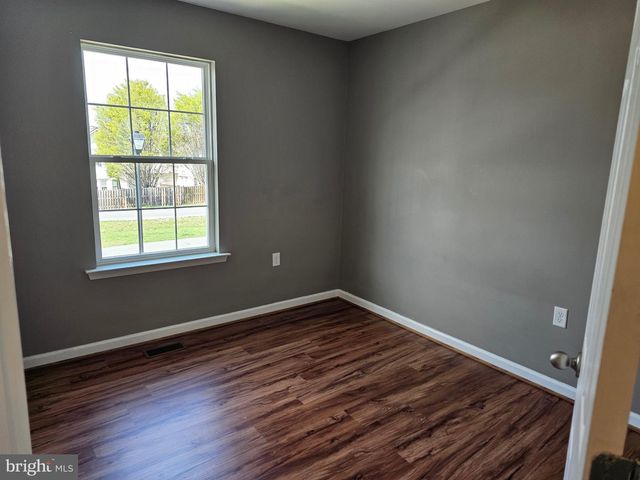 136 CHECKO, Martinsburg, WV 25401
