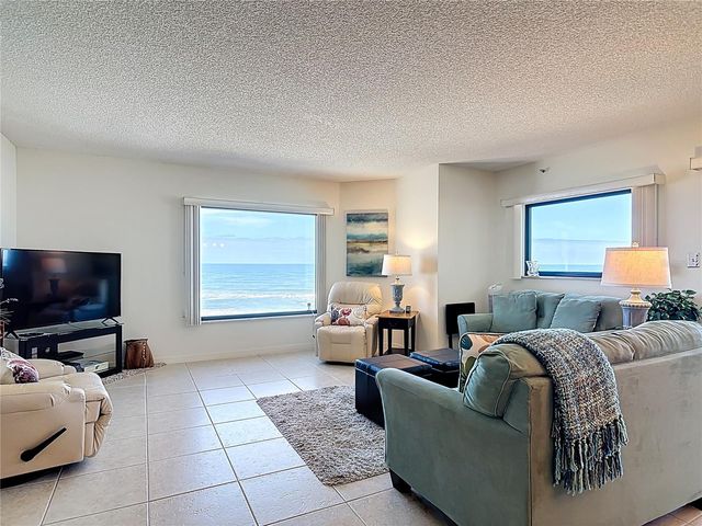 5207 S ATLANTIC AVENUE 822, New Smyrna Beach, FL 32169