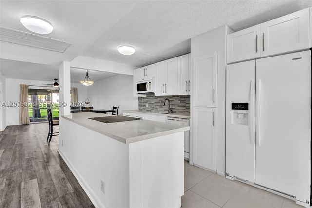 1300 SW 124th Ter 105P, Pembroke Pines, FL 33027