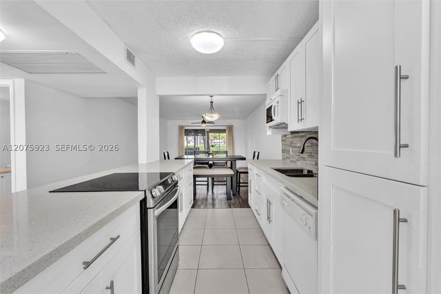 1300 SW 124th Ter 105P, Pembroke Pines, FL 33027