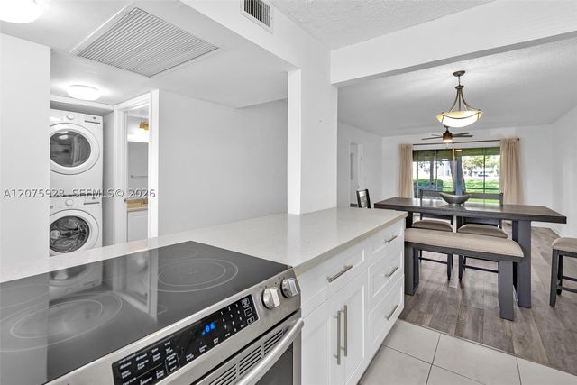 1300 SW 124th Ter 105P, Pembroke Pines, FL 33027