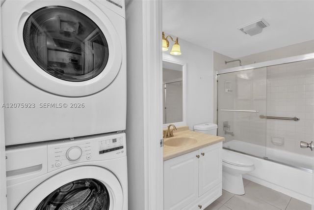 1300 SW 124th Ter 105P, Pembroke Pines, FL 33027