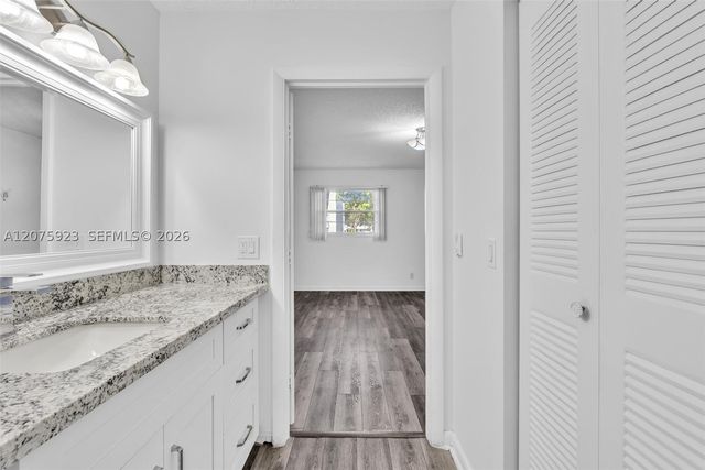 1300 SW 124th Ter 105P, Pembroke Pines, FL 33027