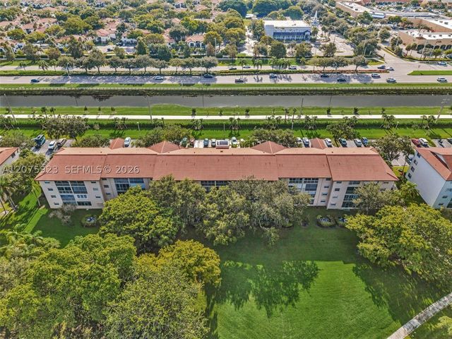 1300 SW 124th Ter 105P, Pembroke Pines, FL 33027