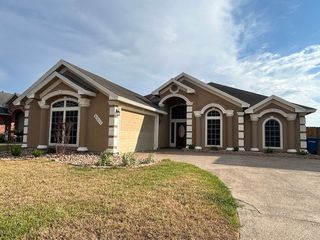 6013 Bobtail Dr, Corpus Christi, TX 78414