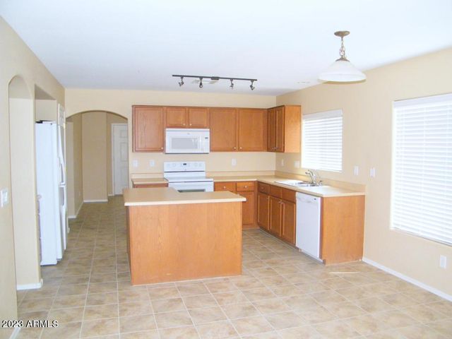 22265 W Twilight Trail, Buckeye, AZ 85326