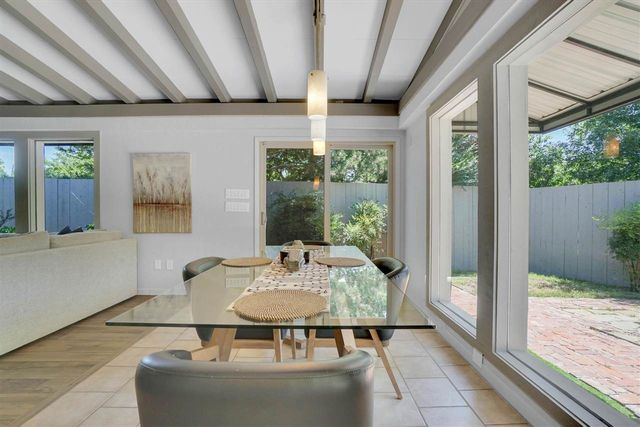 204 NW Mockingbird Rd, Lawton, OK 73507