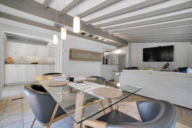 204 NW Mockingbird Rd, Lawton, OK 73507