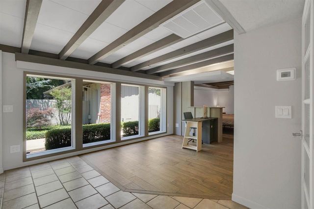 204 NW Mockingbird Rd, Lawton, OK 73507