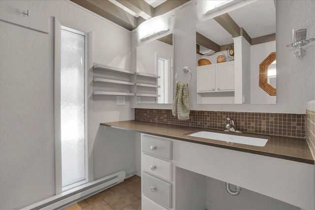 204 NW Mockingbird Rd, Lawton, OK 73507