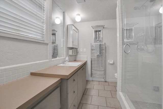 204 NW Mockingbird Rd, Lawton, OK 73507