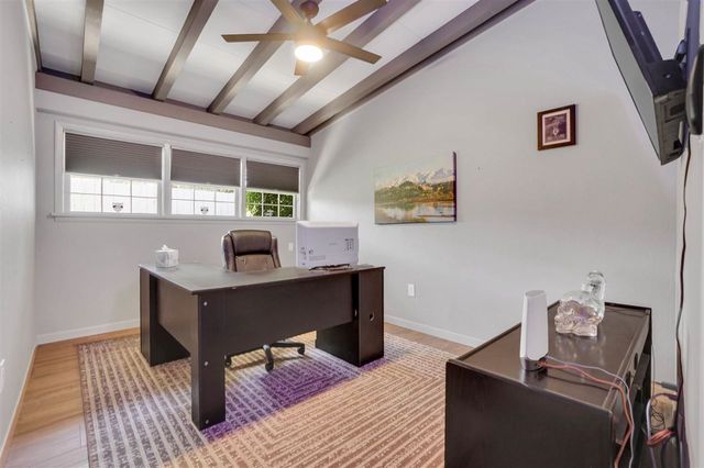 204 NW Mockingbird Rd, Lawton, OK 73507