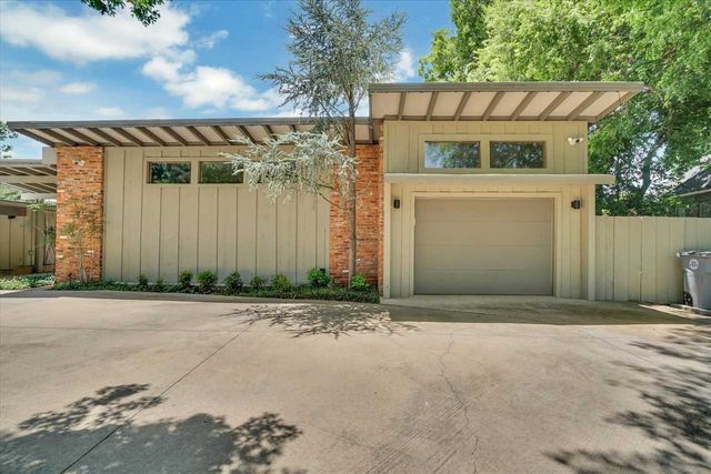 204 NW Mockingbird Rd, Lawton, OK 73507