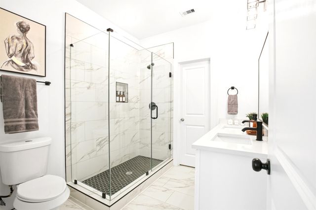 5527 Denmark Street B, Houston, TX 77028