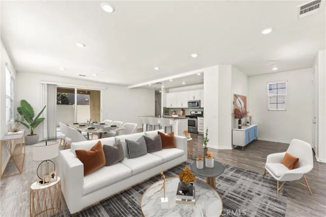 6111 Rosewood Way, Eastvale, CA 92880