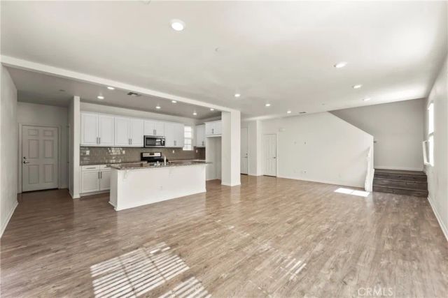 6111 Rosewood Way, Eastvale, CA 92880