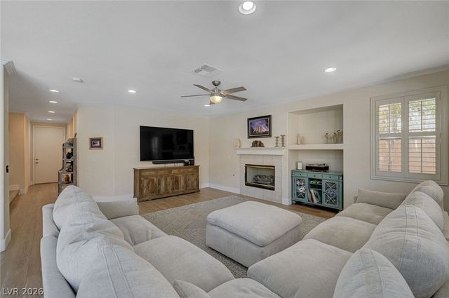 1830 Country Meadows Drive, Henderson, NV 89012