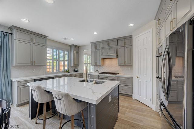 1830 Country Meadows Drive, Henderson, NV 89012