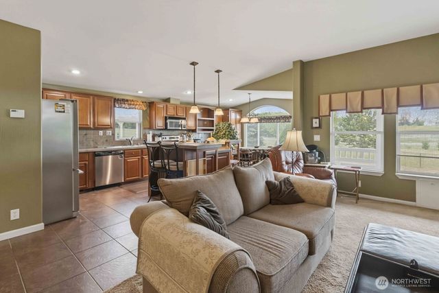 147 7 Marsyla Heights Drive, Winlock, WA 98596