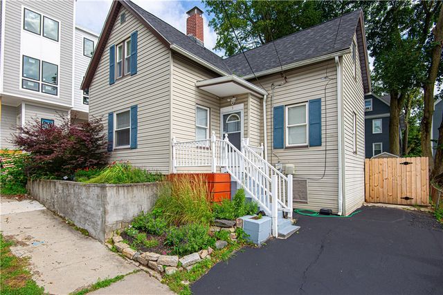 9 Locust Street, Providence, RI 02906