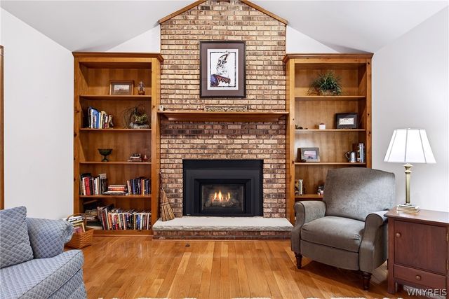 5194 South Freeman Road, Orchard Park, NY 14127