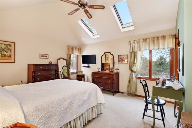 5194 South Freeman Road, Orchard Park, NY 14127