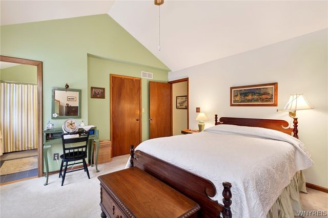 5194 South Freeman Road, Orchard Park, NY 14127