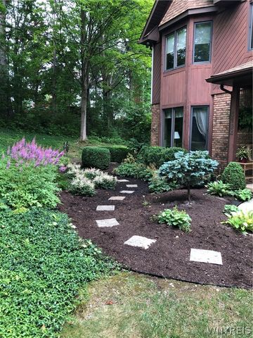 5194 South Freeman Road, Orchard Park, NY 14127