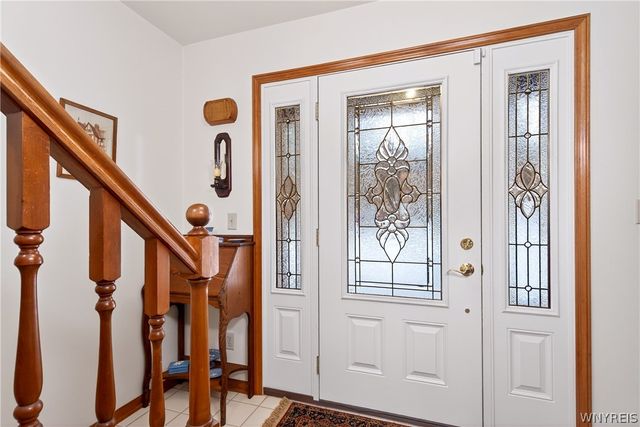 5194 South Freeman Road, Orchard Park, NY 14127