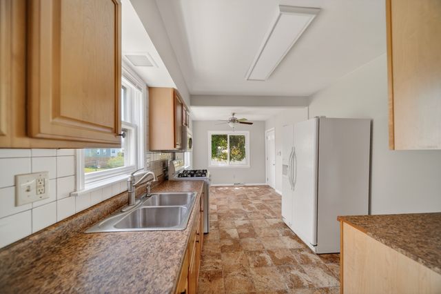 2306 BIRD Drive, Erie, PA 16510
