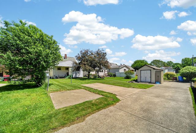 2306 BIRD Drive, Erie, PA 16510