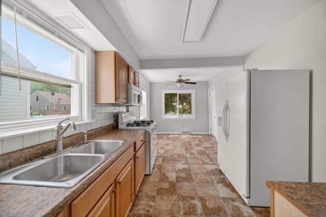 2306 BIRD Drive, Erie, PA 16510
